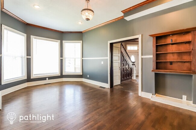 Building Photo - 210 E Hale St, Spring Hill, KS, 66083