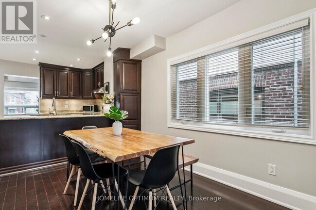 Building Photo - 52 Hillsdale Ave W