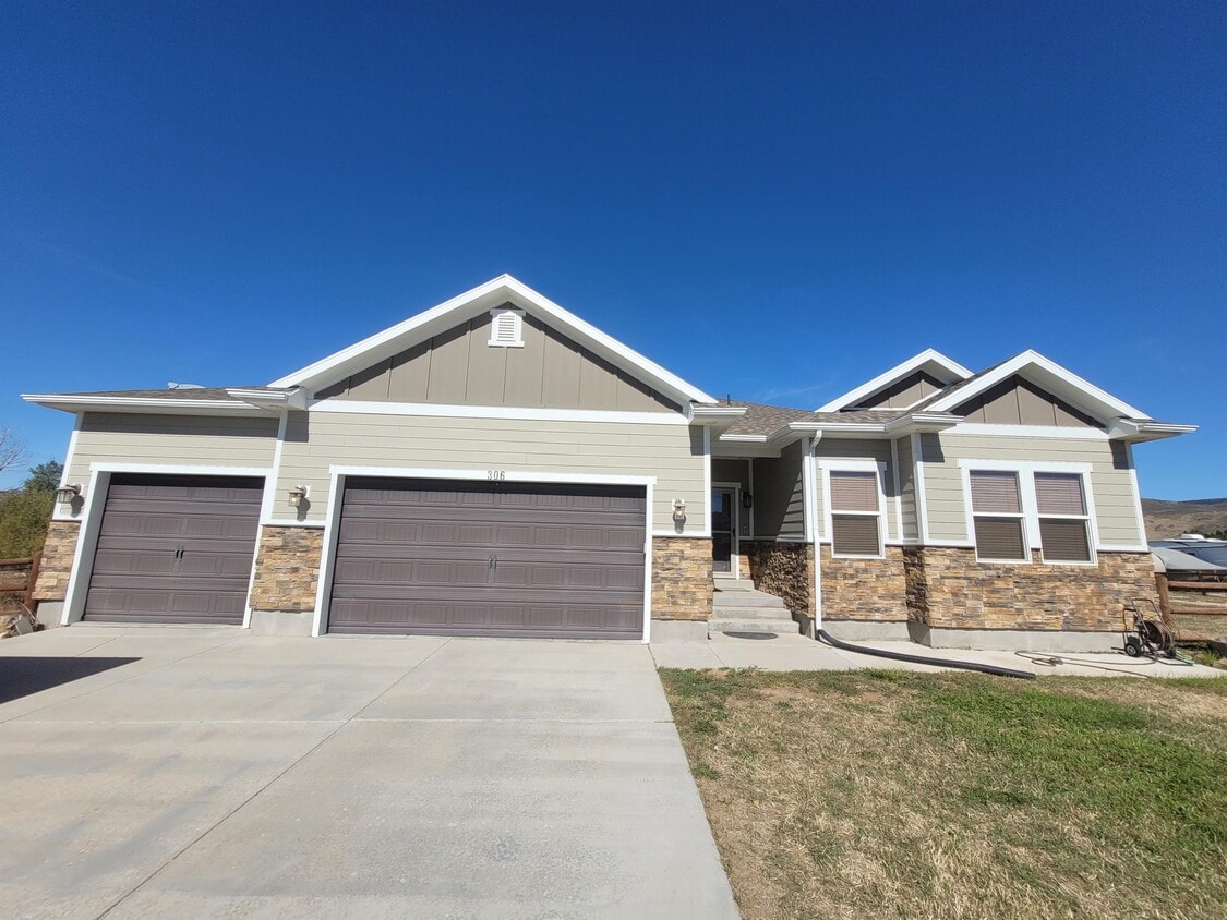 306 Scenic Heights Rd, Kamas, UT 84036 House Rental in Kamas, UT