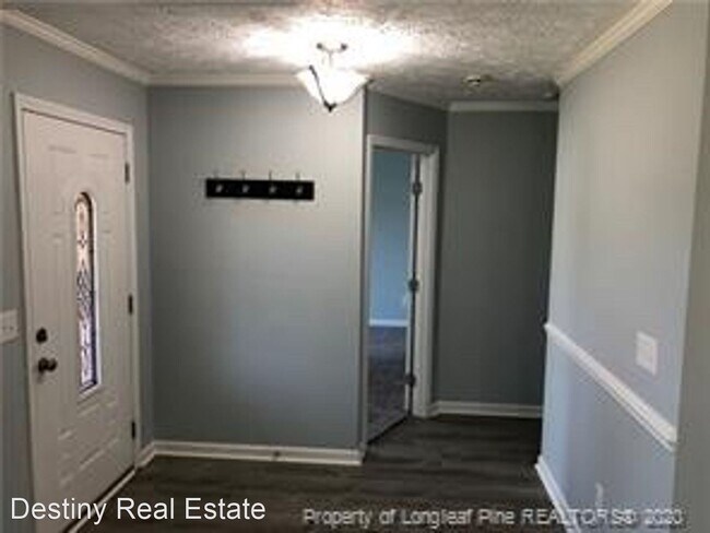 Building Photo - 3 br, 2 bath House - 6740 Foxberry Dr