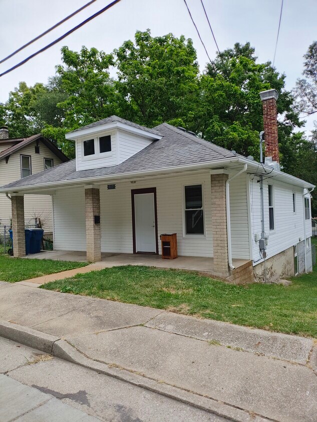 Foto principal - 917 Dockery St