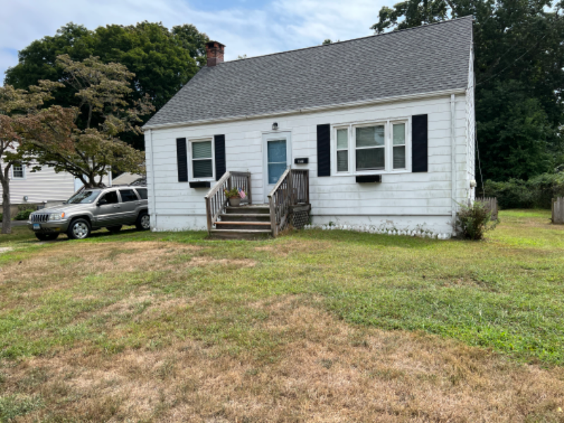 Building Photo - 217 Veres St