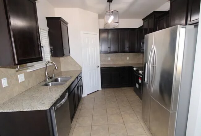 Foto del edificio - 2306 Jesse Dr