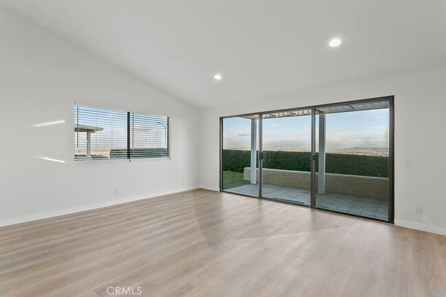 Foto del edificio - 30962 Ariana Ln