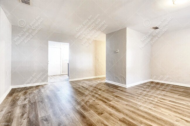 Building Photo - 2 br, 1 bath House - 3392 Washington Rd