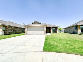 Building Photo - 13803 Quanah Ave