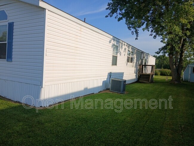 Foto del edificio - 415 North Elkhart Street