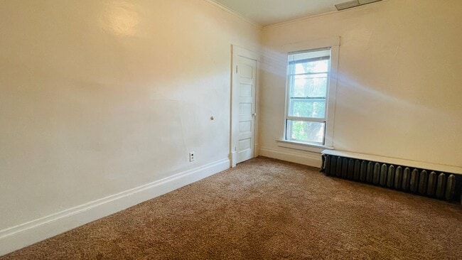 Foto del edificio - Key Investments-1315 N. State St.