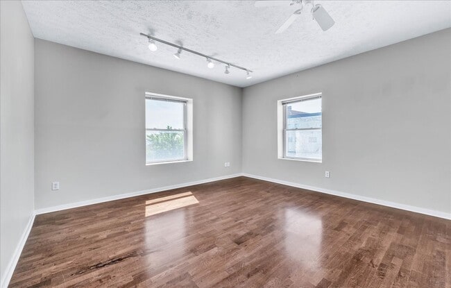 Photo - 204 Paxton Ct Apartment