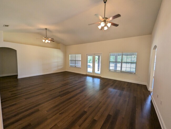 Building Photo - 2476 Abaco Dr