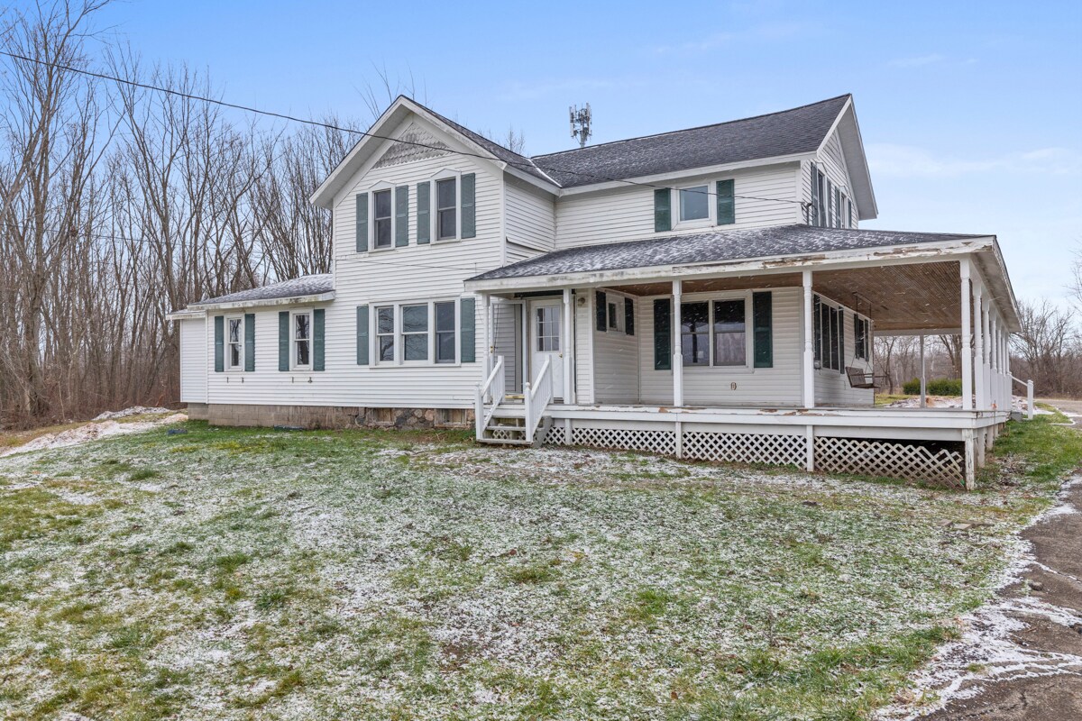 Foto principal - 2704 84th St SE