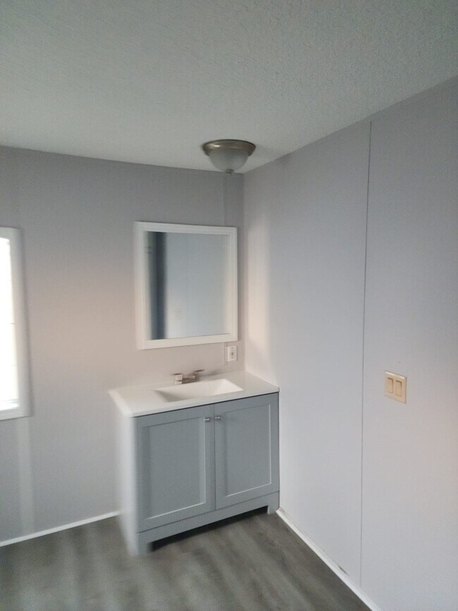 Foto del edificio - 314 W. Parker Ave, Bushnell