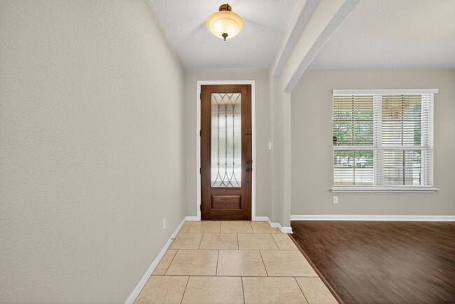 Building Photo - 1226 Hidden Cave Dr