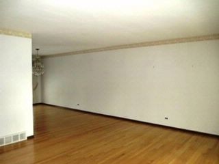 Foto del edificio - 450 Dee Ln
