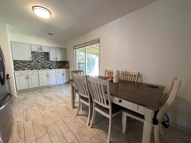 Foto del edificio - 3284 Valley Stream Cove