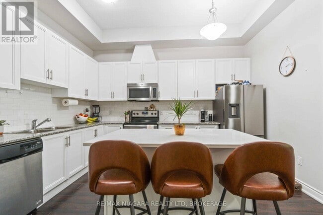 Building Photo - 8111 Forest Glen Dr