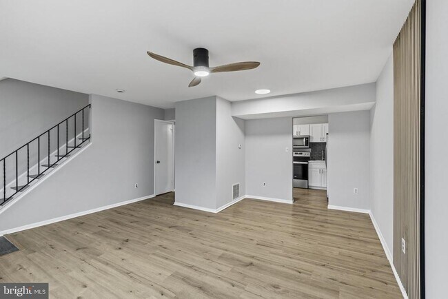 Foto del edificio - 341 Clarkson St