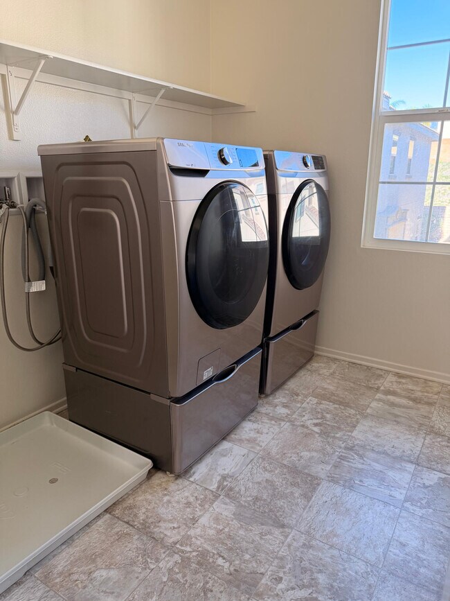 Foto del edificio - 5348 N Alumni Ln