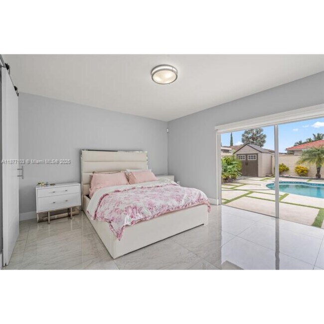 Foto del edificio - 11380 SW 180th St