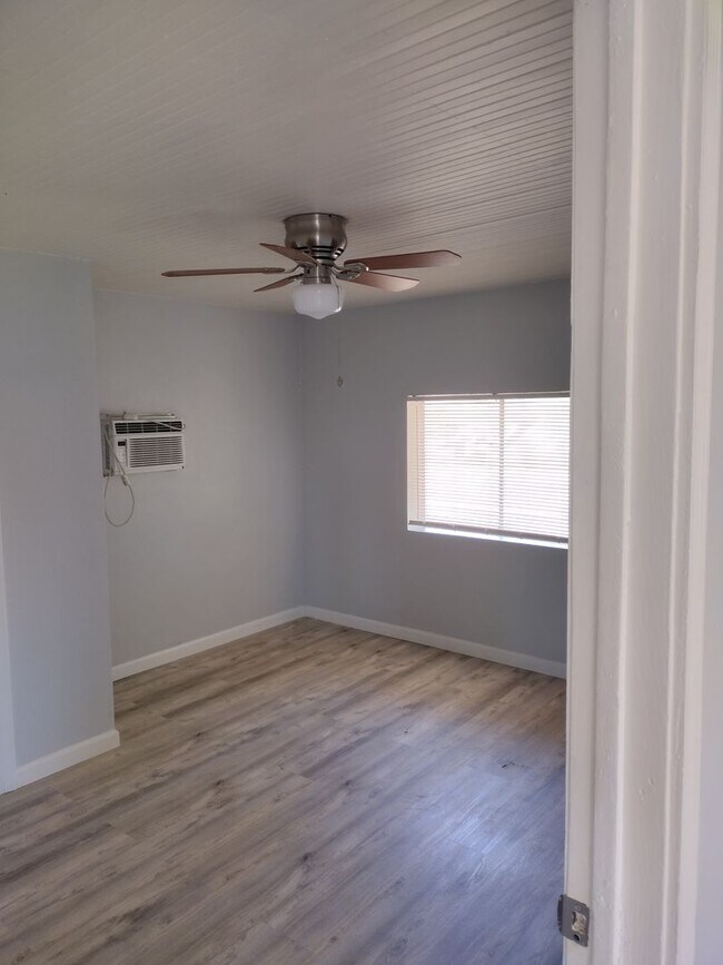 Foto del edificio - Newly Remodeled 1 Bedroom