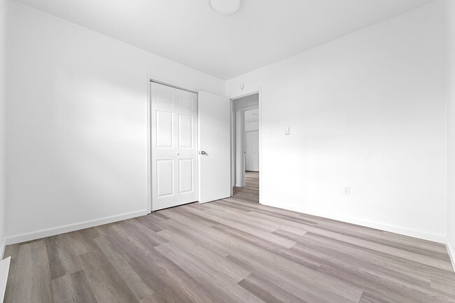 Foto del edificio - 1304 Voortman Ave