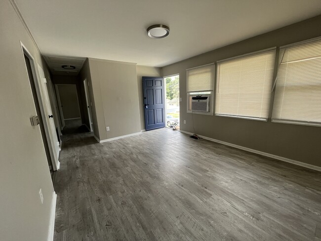 Building Photo - 2552 Sarvis Ct