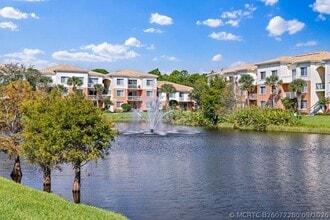 Building Photo - 9211 Myrtlewood Cir W