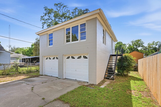 Building Photo - 2229 Tennessee Ave