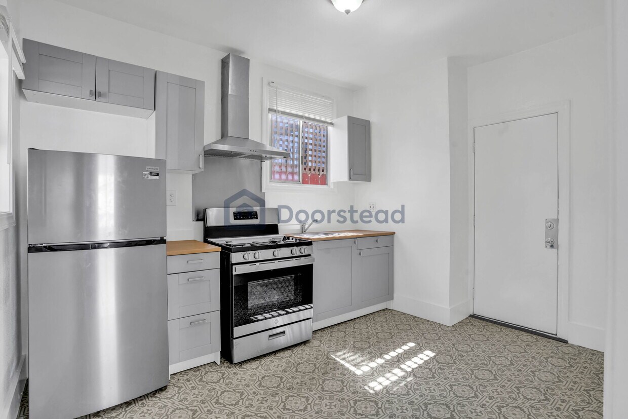 Primary Photo - 1808 Filbert St