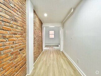 Building Photo - 5904 Avenue N
