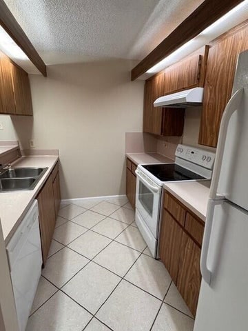 Photo - 3310-3333 33rd Way Townhome