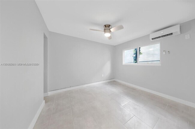 Foto del edificio - 1150 NW 1st Pl