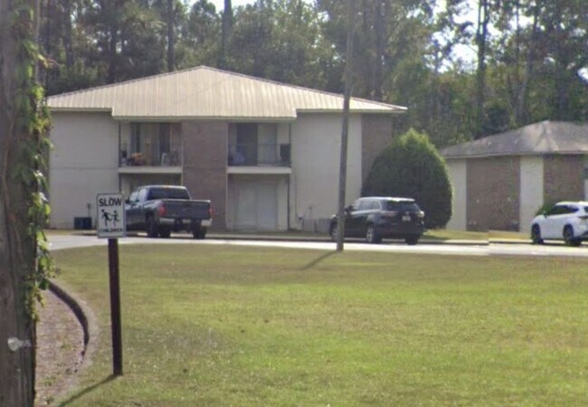 Foto del edificio - 642 Coosa Rd