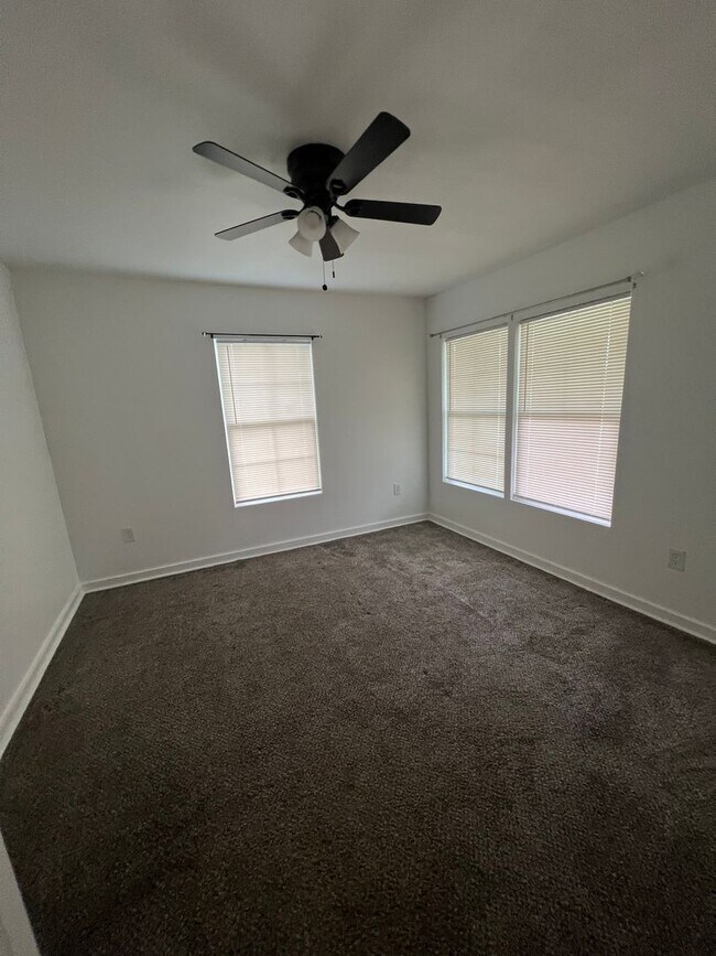 Foto del edificio - 3/1 Home Available for Immediate Move In!