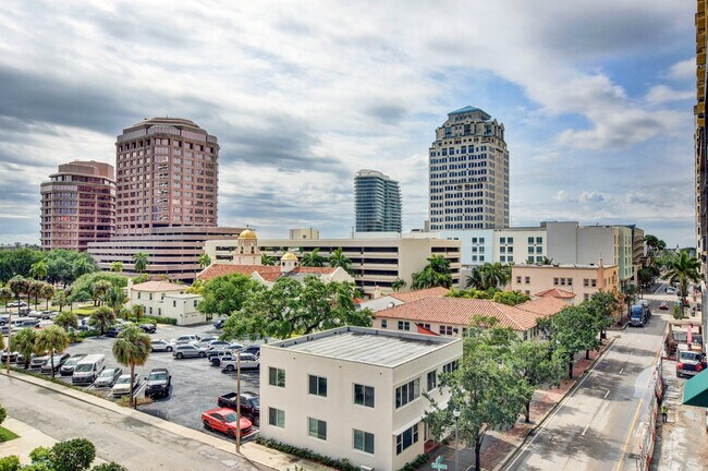 Foto del edificio - 600 S Dixie Hwy