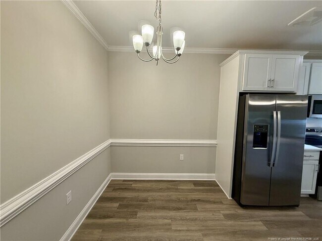 Foto del edificio - 188 Gallery Dr