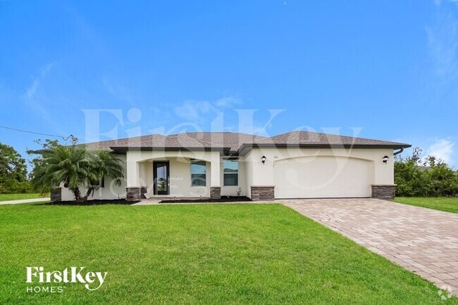 Building Photo - 1811 NW 22nd Ave