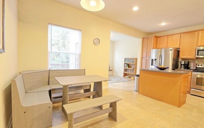 Foto del edificio - 1205 Boulder Creek Rd