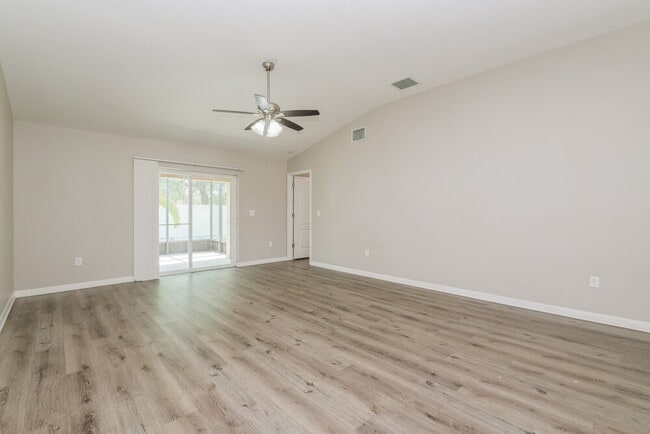 Building Photo - 11601 Addison Chase Dr