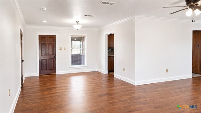 Building Photo - 3151 Fm 1386
