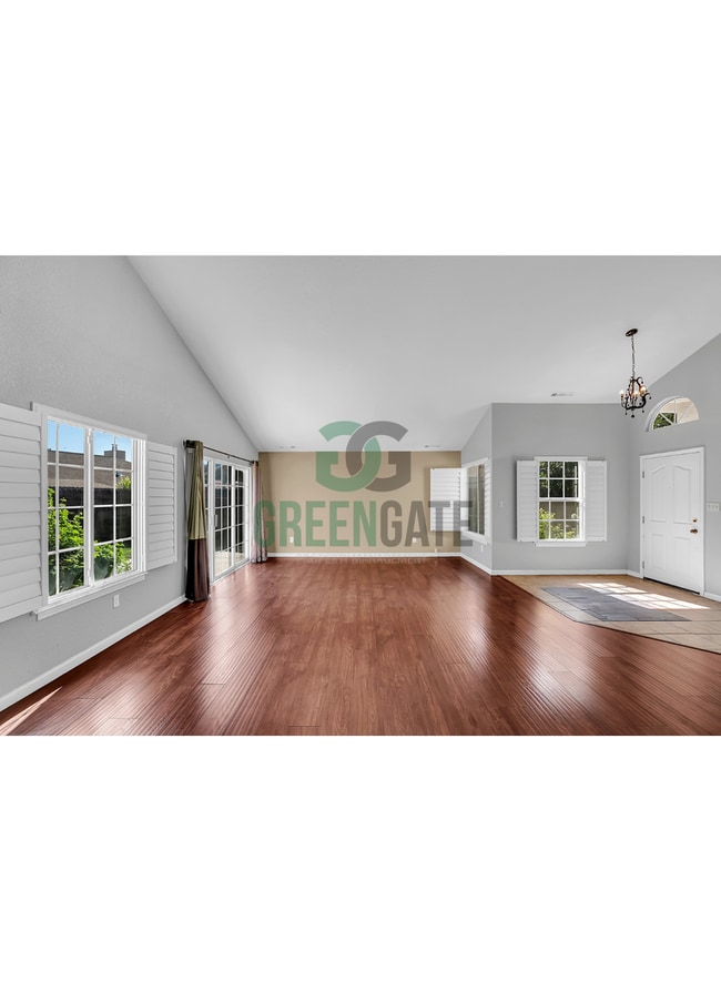 Building Photo - Lovely 3 Bedroom Home in Modesto MUST SEE!