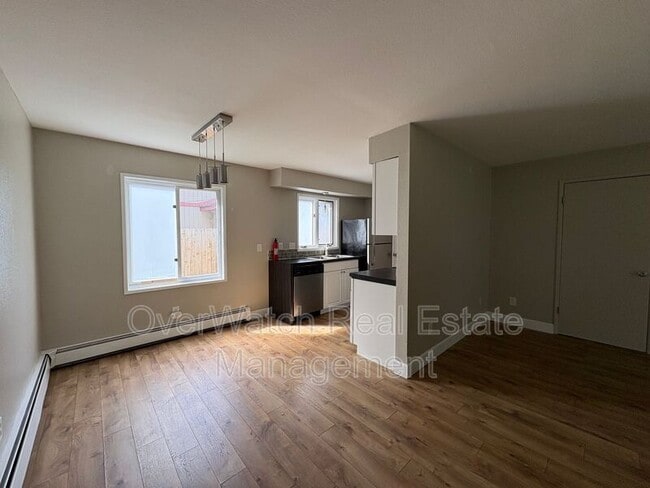Building Photo - 8114 Boundary Ave