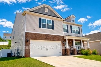Building Photo - 27 Oak Edge Ln