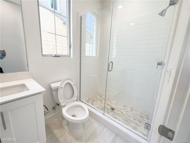 Building Photo - 4 br, 4 bath House - 222 Sutters Ml