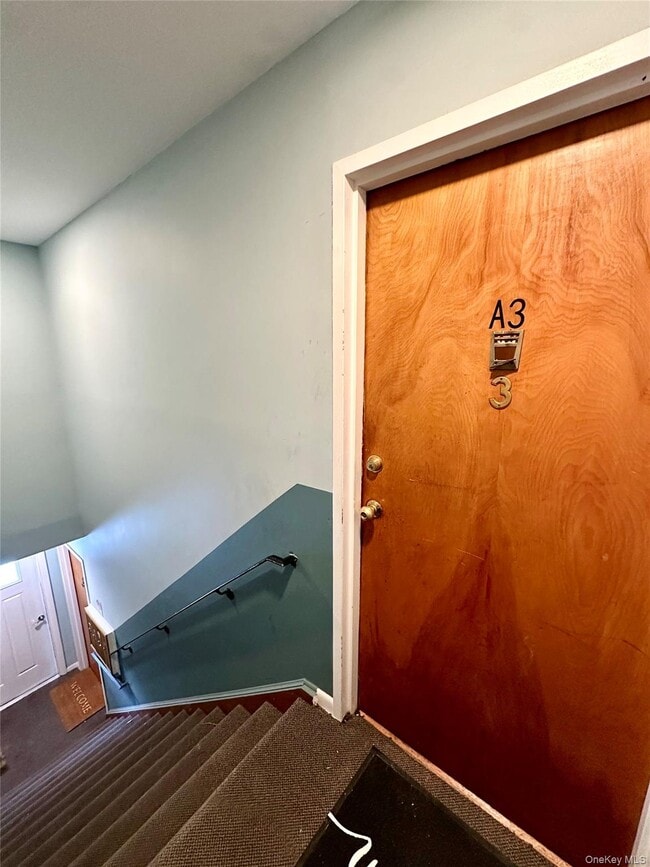 Building Photo - 174 N Middletown Rd