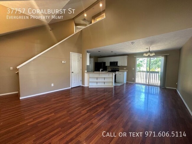 Building Photo - 37757 Coralburst St