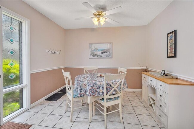 Foto del edificio - 1500 Demere Rd