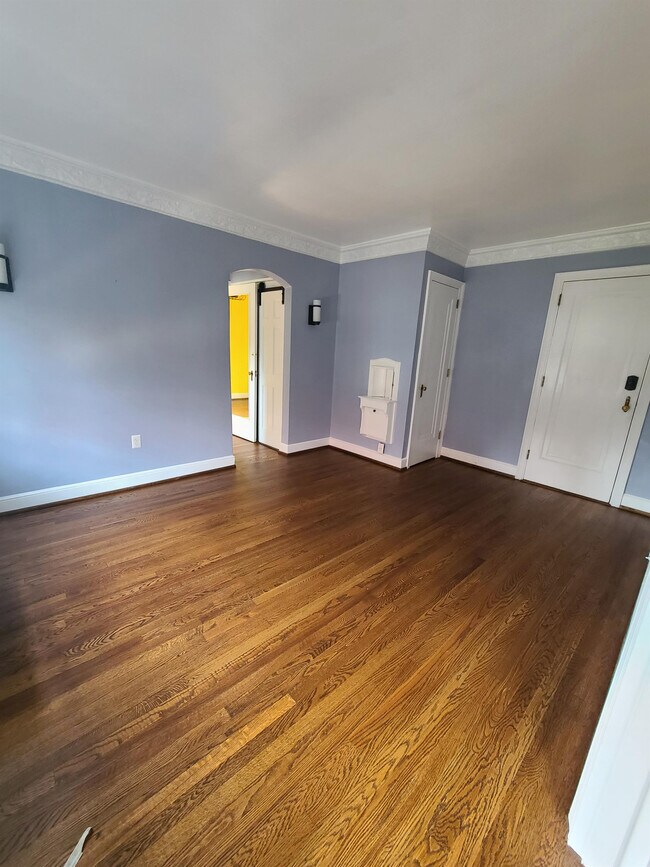 Foto del edificio - 2200 Scottwood Ave