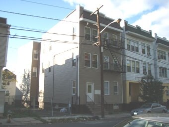 Foto del edificio - 577 S 17th St