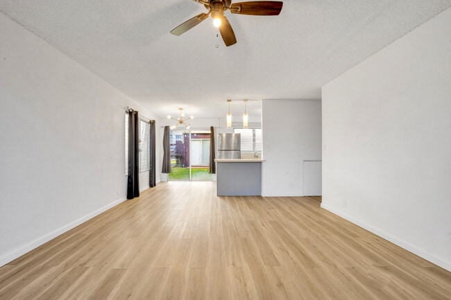 Photo - 851 Ala Lilikoi St Townhome